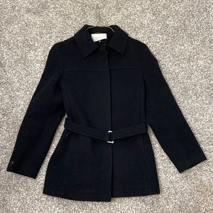 Nine West Black Winter Dress Coat
Size: 10 (M) 
44% Wool, 15% Cashmere
